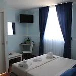 Julia Affittacamere 3*