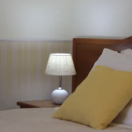 Julia 4* Помпеї