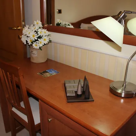 Гостьовий будинок Julia 4*