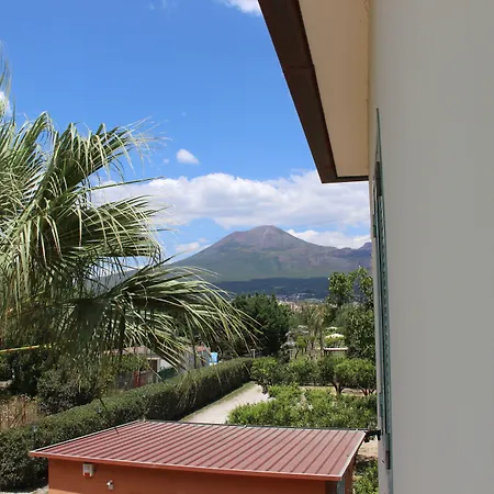 Julia Guest house 4*