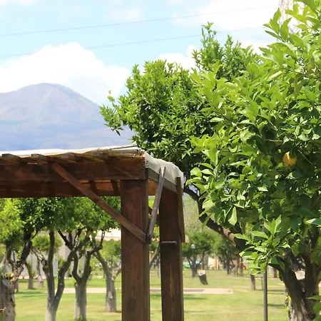 Julia Гостьовий будинок 4*