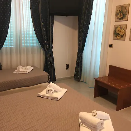 Julia Гостевой дом 4*